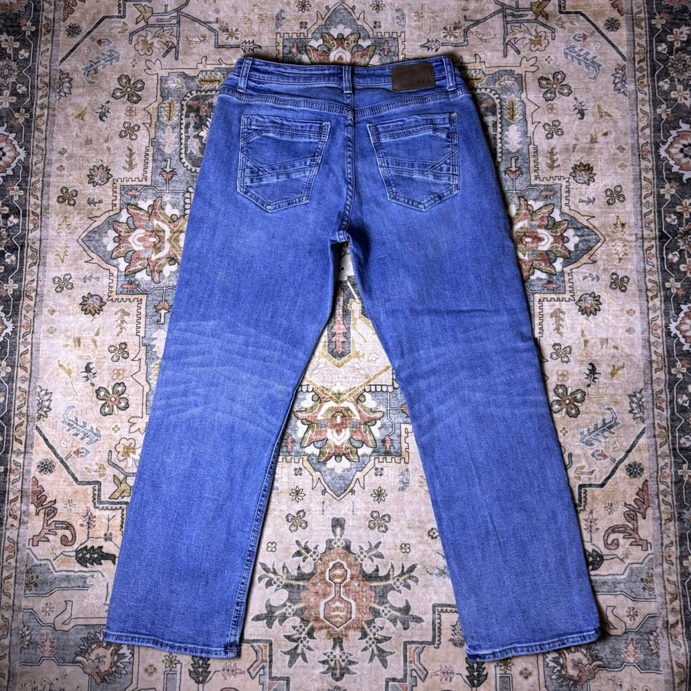 BKE Tyler Mens Straight Leg Jeans 33x30 Medium Wash Stretch Blue Denim Western